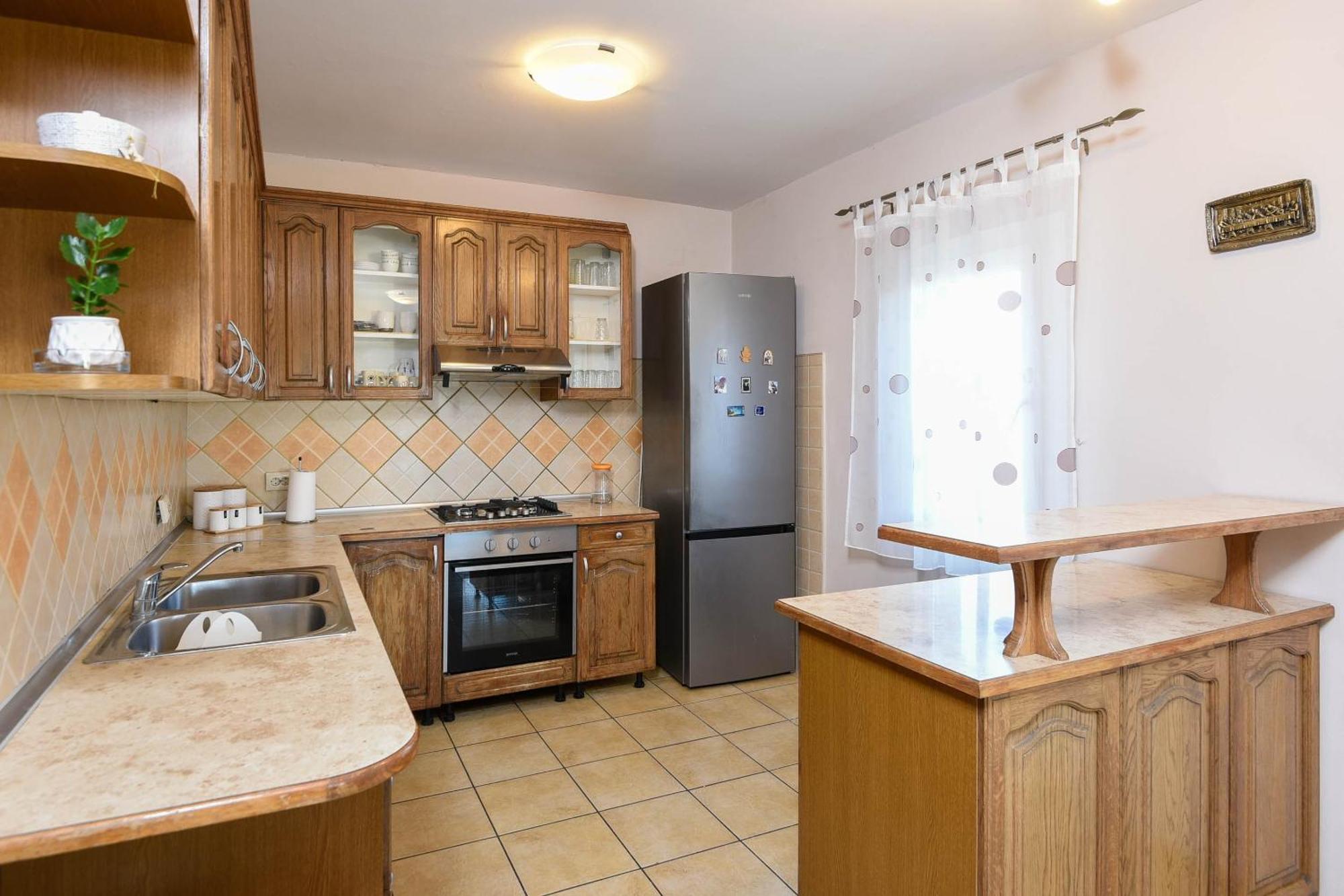 Apartments Karla Orebić Стая снимка